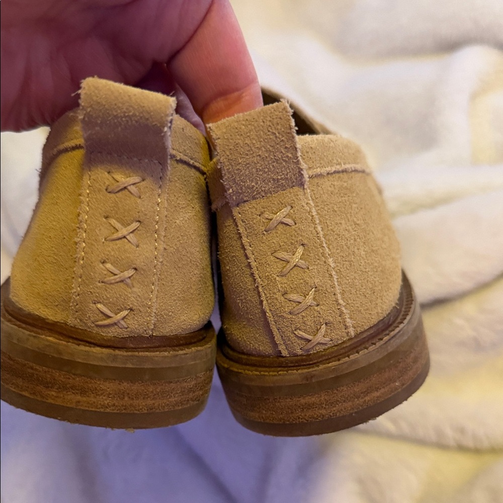 Kelsi Dagger Women's Tan Loafers - Picture 5 of 7